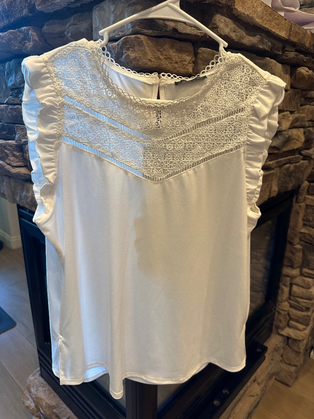 Sleeveless top, never worn